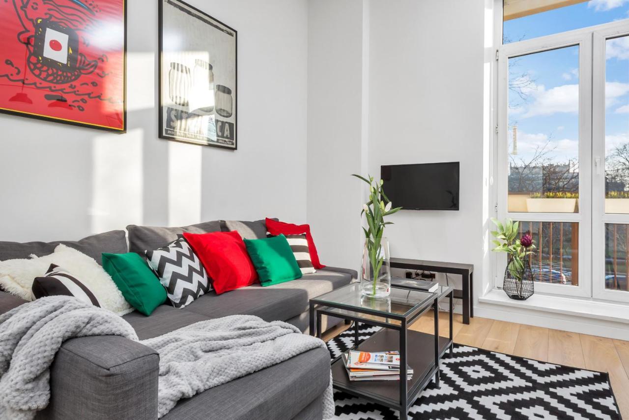 Center By Renters Апартаменти *