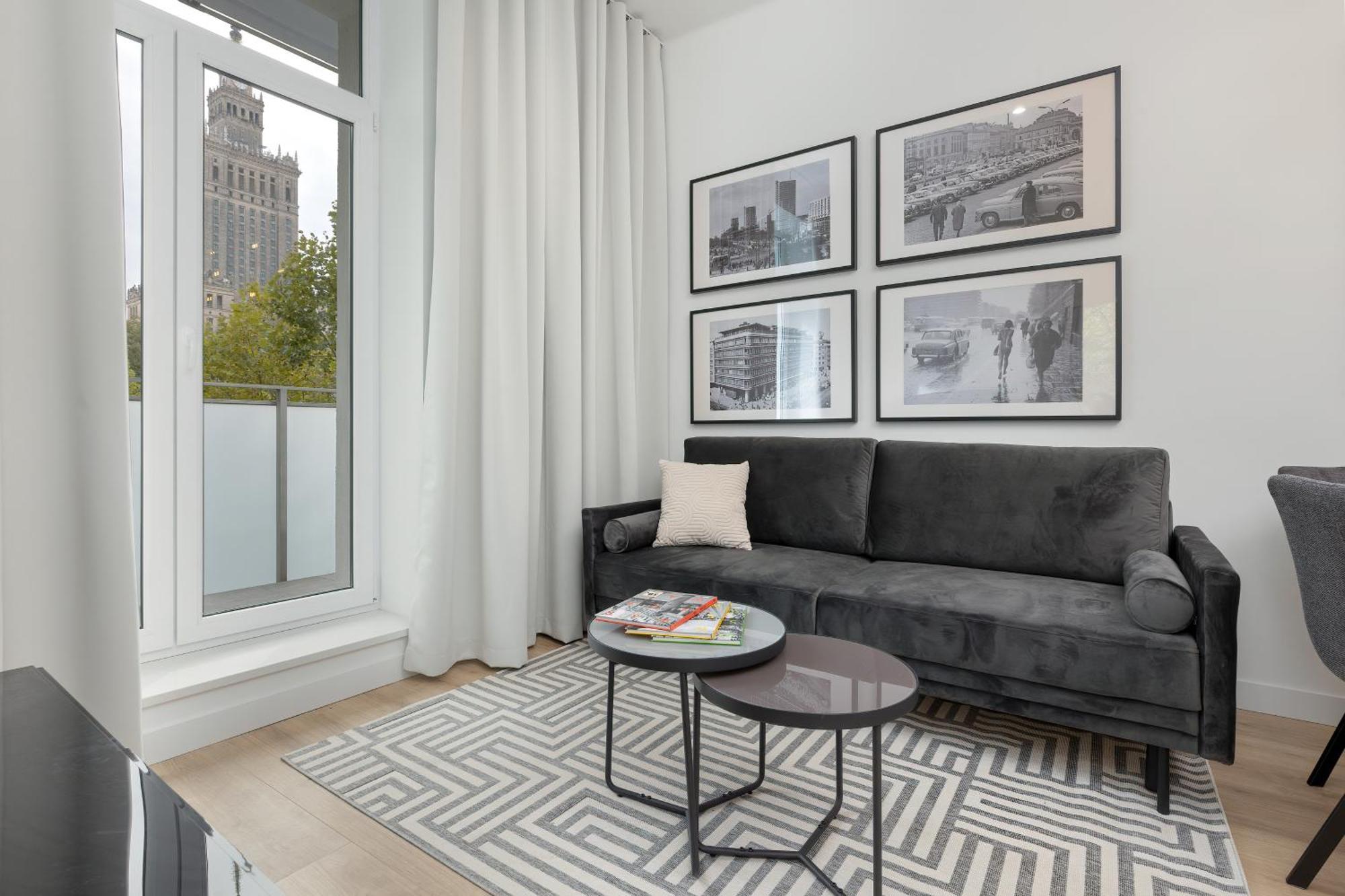 Апартаменти Center By Renters *
